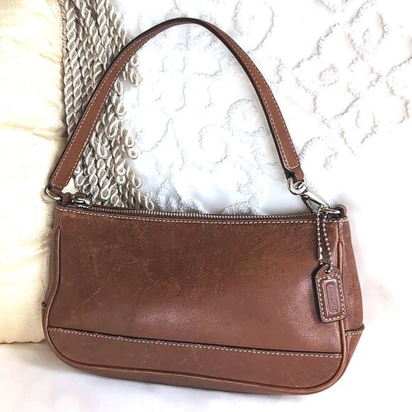 COACH Vintage Hampton🤎 Caramel Leather Zip Top Pochette Bag - Picture 1 of 16